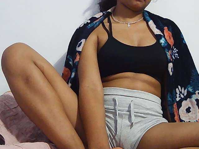 Koushy live cam on BongaCams