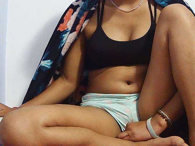Koushy live cam on BongaCams