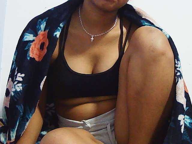 Koushy live cam on BongaCams