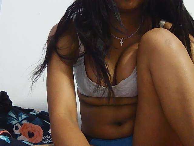 Koushy live cam on BongaCams