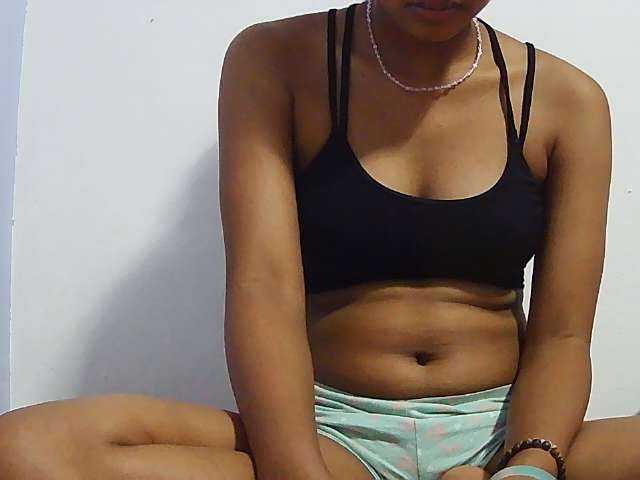 Koushy live cam on BongaCams