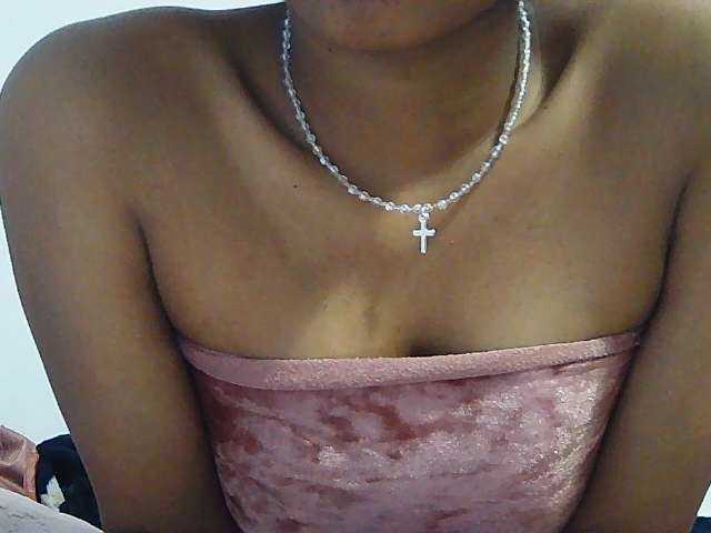 Koushy live cam on BongaCams