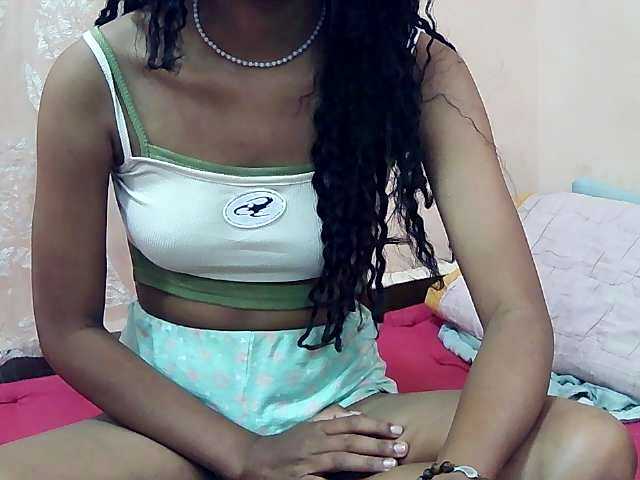 Koushy live cam on BongaCams