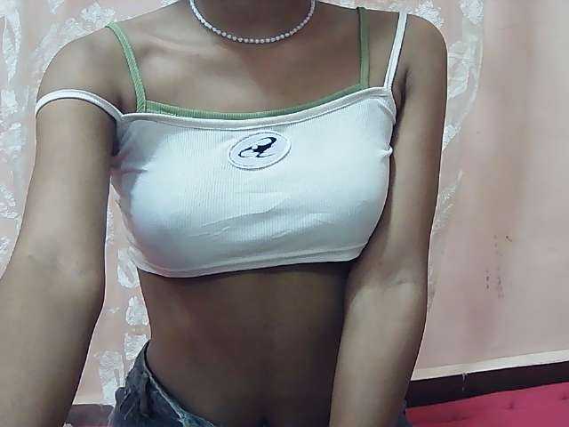Koushy live cam on BongaCams