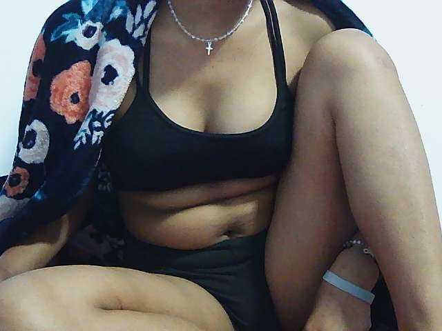 Koushy live cam on BongaCams