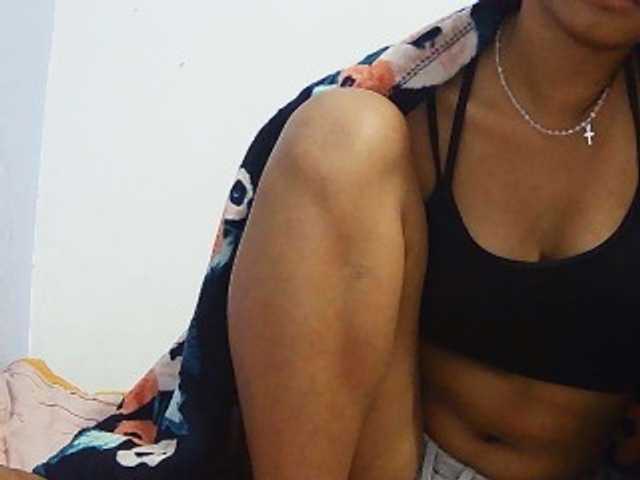 Koushy live cam on BongaCams