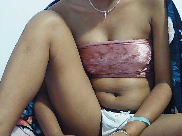 Koushy live cam on BongaCams