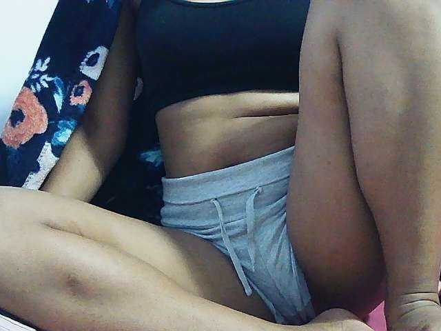 Koushy live cam on BongaCams