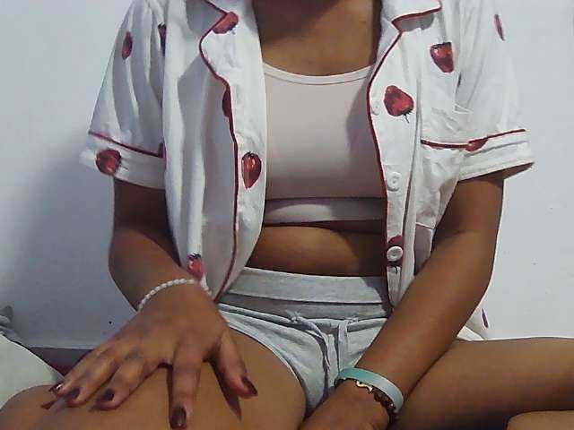 Koushy live cam on BongaCams