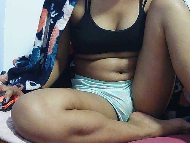 Koushy live cam on BongaCams