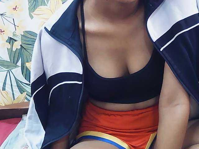 Koushy live cam on BongaCams