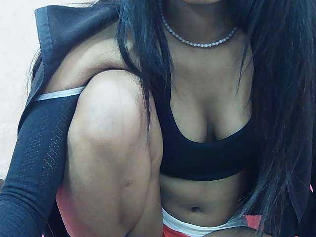 Koushy live cam on BongaCams