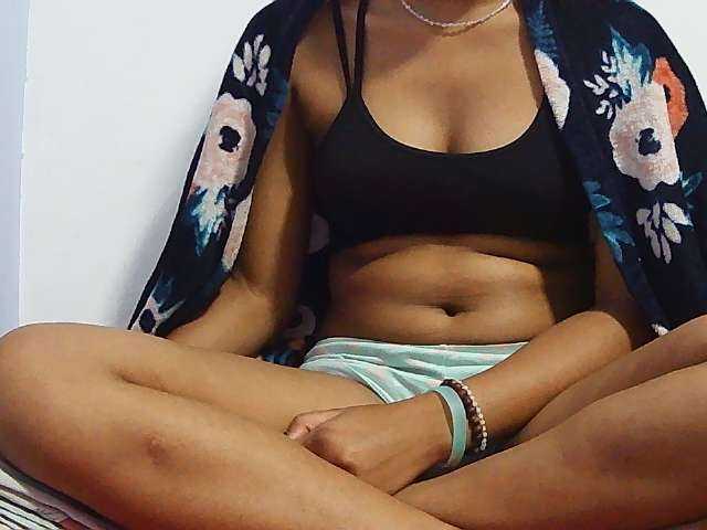 Koushy live cam on BongaCams