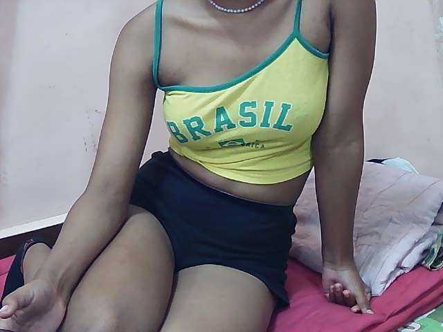 Koushy live cam on BongaCams