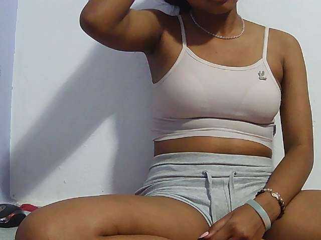 Koushy live cam on BongaCams
