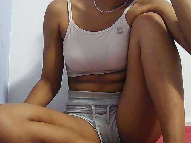 Koushy live cam on BongaCams
