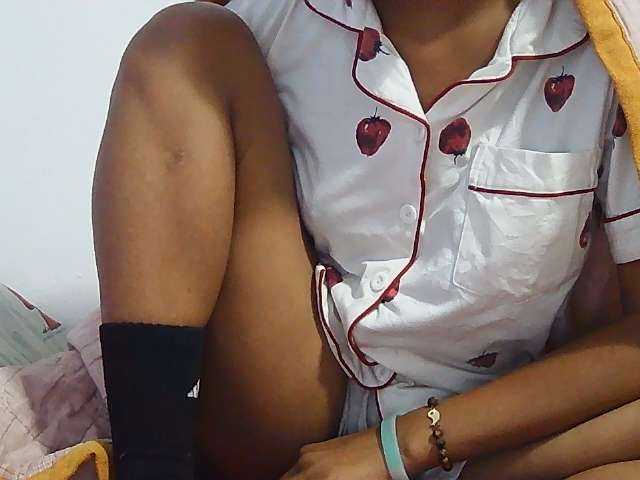 Koushy live cam on BongaCams