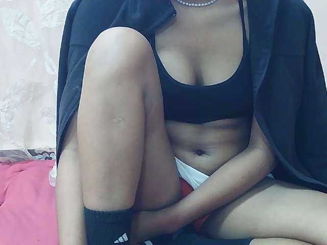 Koushy live cam on BongaCams