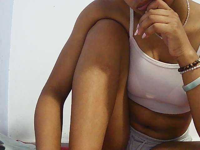 Koushy live cam on BongaCams