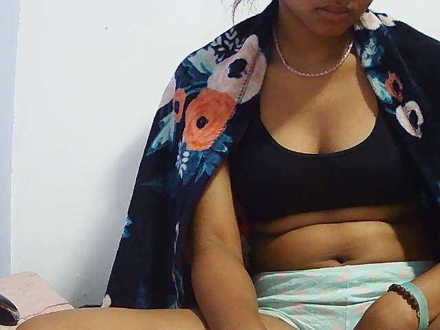 Koushy live cam on BongaCams
