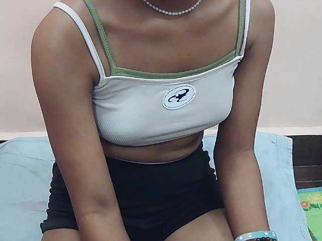 Koushy live cam on BongaCams