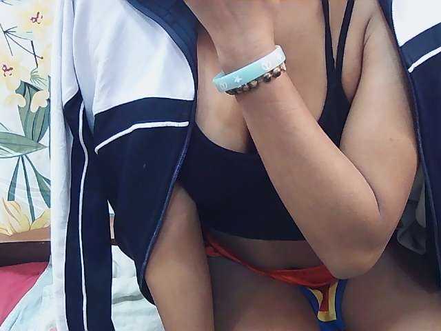 Koushy live cam on BongaCams