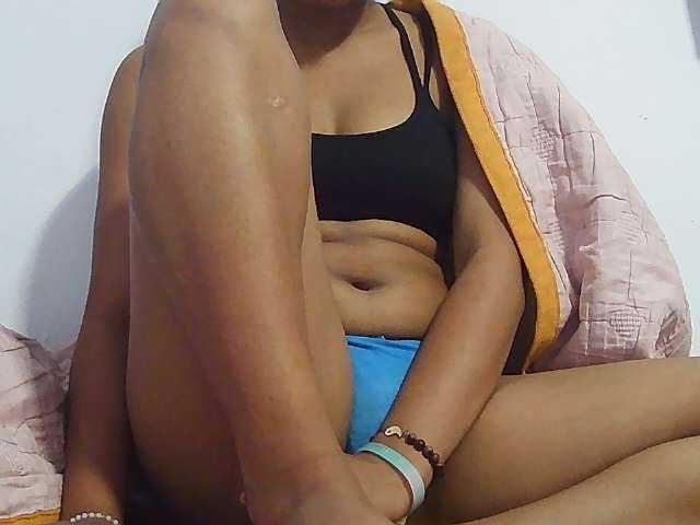 Koushy live cam on BongaCams