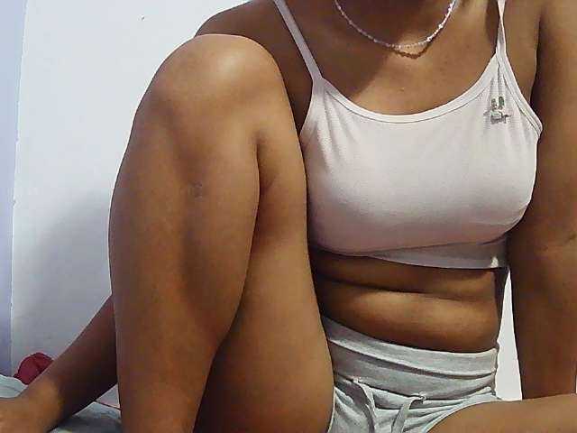 Koushy live cam on BongaCams