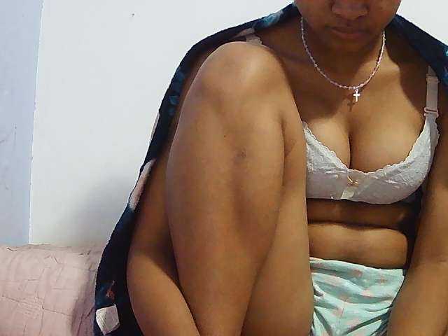 Koushy live cam on BongaCams
