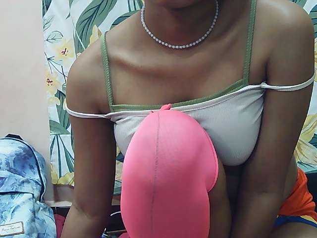 Koushy live cam on BongaCams