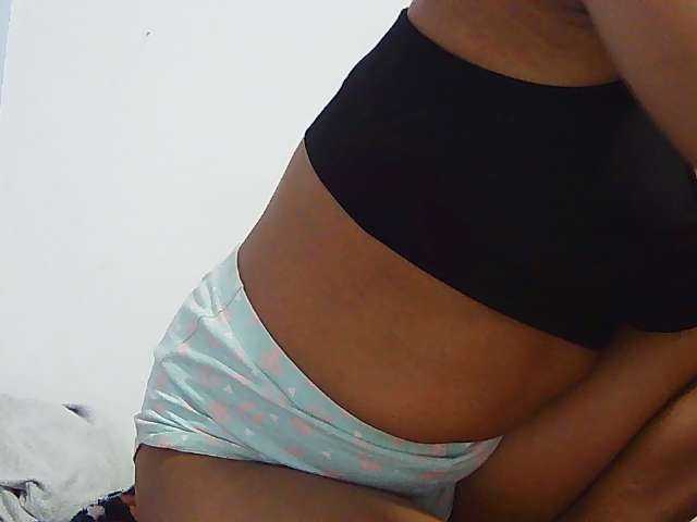 Koushy live cam on BongaCams