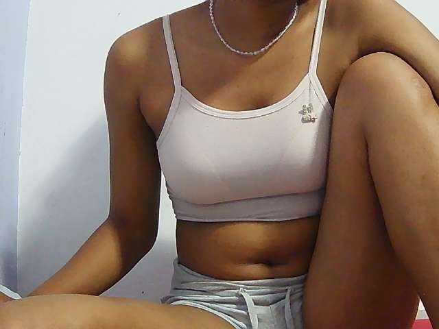 Koushy live cam on BongaCams