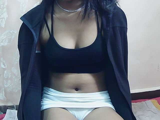 Koushy live cam on BongaCams