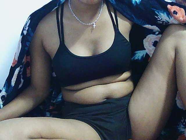 Koushy live cam on BongaCams