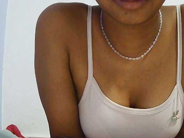 Koushy live cam on BongaCams