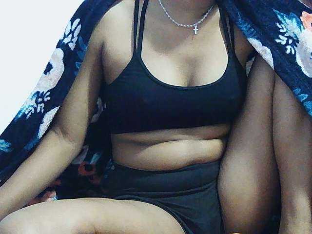 Koushy live cam on BongaCams