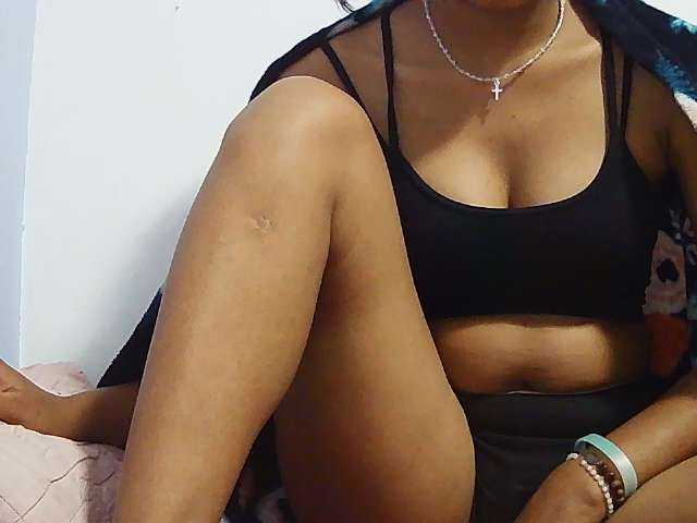 Koushy live cam on BongaCams