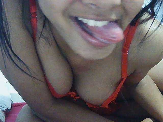 Koushy live cam on BongaCams