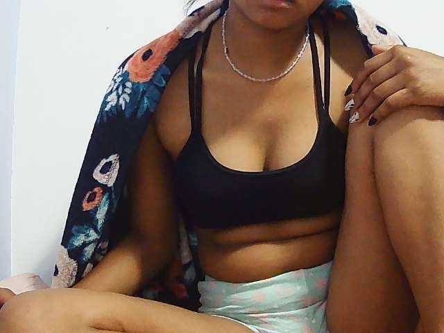 Koushy live cam on BongaCams