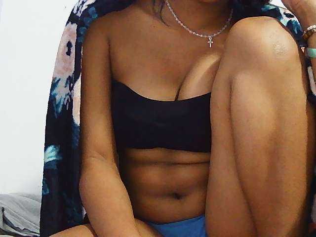 Koushy live cam on BongaCams