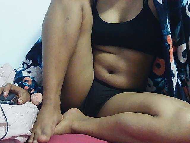 Koushy live cam on BongaCams