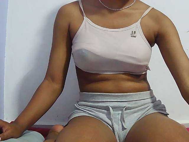 Koushy live cam on BongaCams