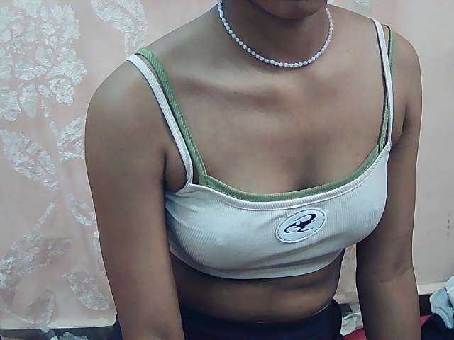 Koushy live cam on BongaCams