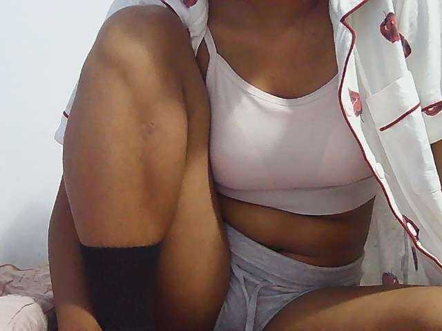 Koushy live cam on BongaCams