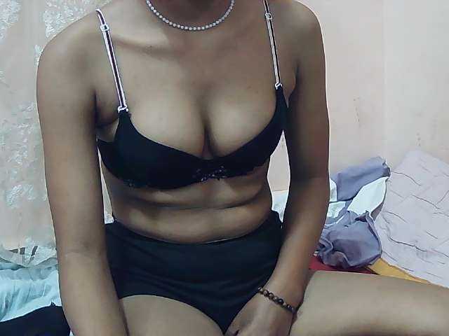 Koushy live cam on BongaCams