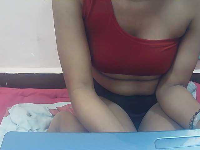 Koushy live cam on BongaCams