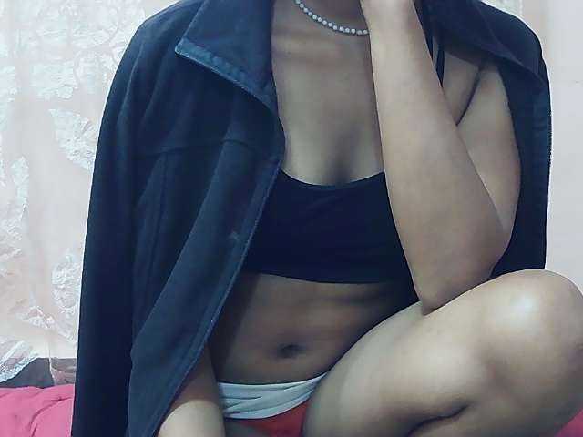 Koushy live cam on BongaCams
