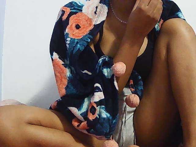 Koushy live cam on BongaCams