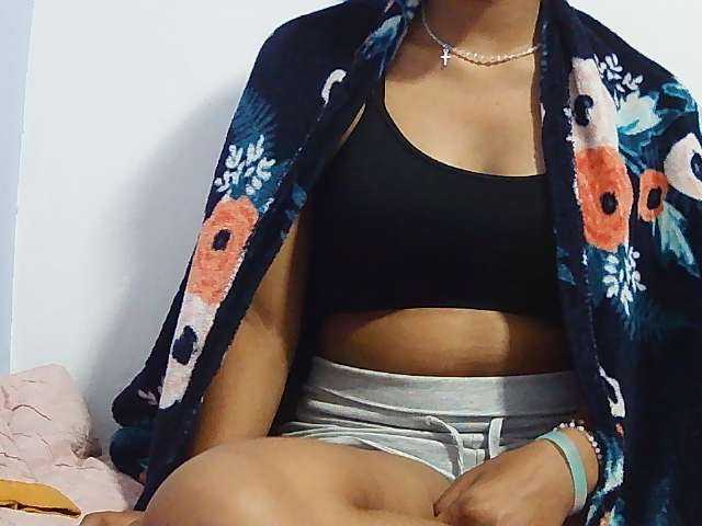 Koushy live cam on BongaCams