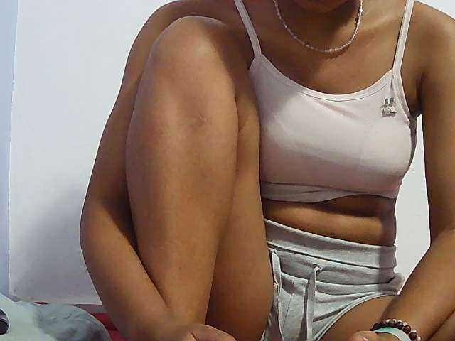 Koushy live cam on BongaCams
